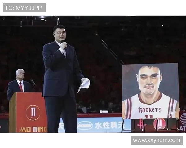 姚明搞笑漫画大揭秘：当篮球巨星遇上日常生活的搞笑瞬间