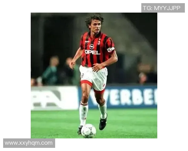 足球明星双雄携手共创辉煌传奇引领全球球迷热潮 足球明星双雄携手共创辉煌传奇引领全球球迷热潮