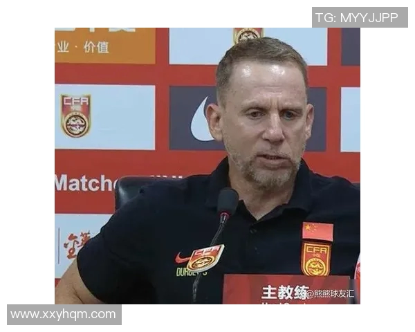 中国青年足球队U19教练的培养理念与未来发展方向探讨