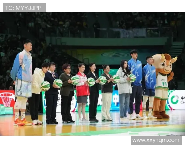 国际篮球明星队电梯之旅探索运动与友谊的无限可能 国际篮球明星队电梯之旅探索运动与友谊的无限可能